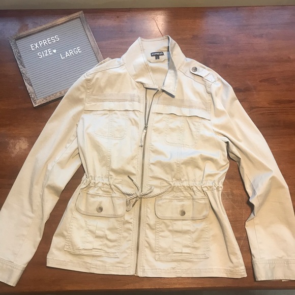 Express Jacket - Large - Picture 2 of 8
